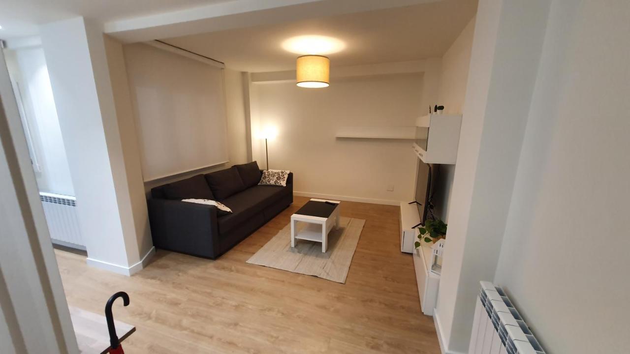 Auditorio Vicele - 2 Hab Y Sofa-Cama - Wifi - Vut-3692-As Oviedo Buitenkant foto