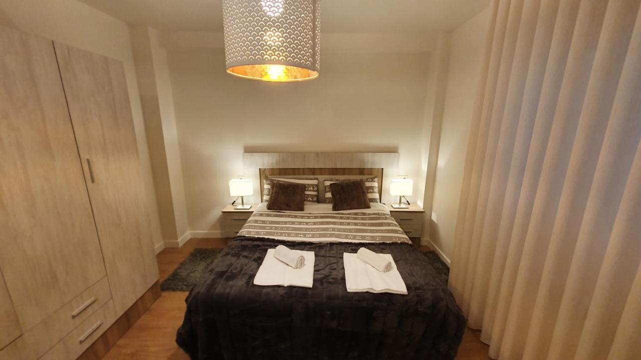 Auditorio Vicele - 2 Hab Y Sofa-Cama - Wifi - Vut-3692-As Oviedo Buitenkant foto